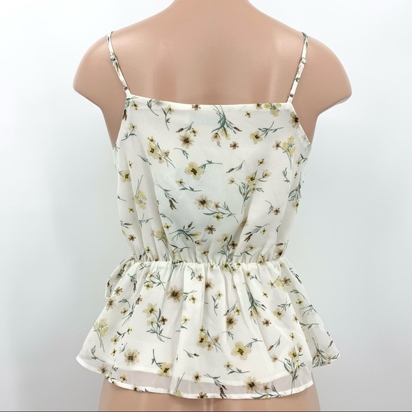 NWT Paper Crane Mixed Floral Print Wrap Style Chiffon Tank Top Size Small - Picture 3 of 8